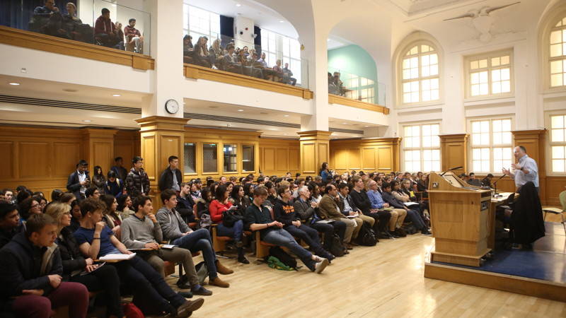 Martin_Anthony_6101_800x450_16-9_sRGBe