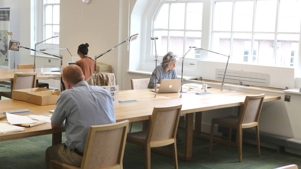 LSE_Womens_Library_8724_1024x576_16-9_sRGBe