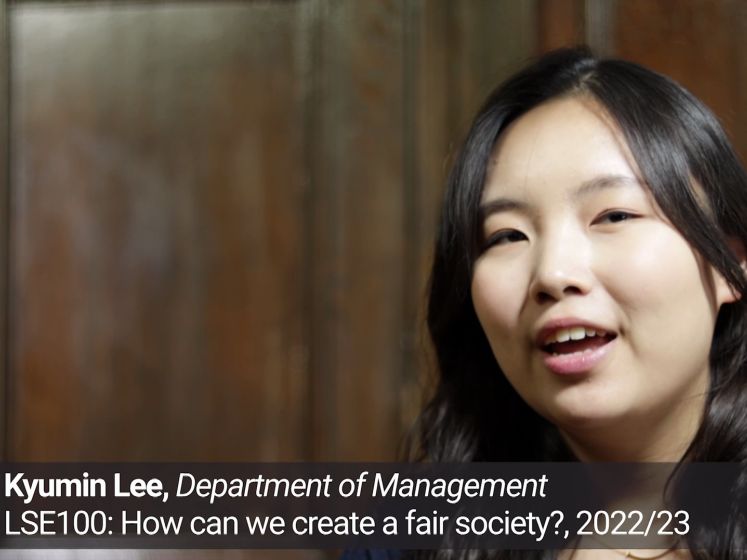 LSE100 students offer advice for students taking the course in the future