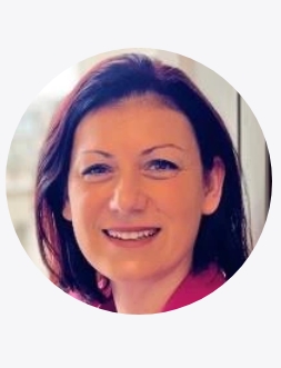 Dr Dorottya Sallai