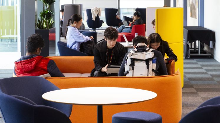 ESE students studying at LSE 747x420