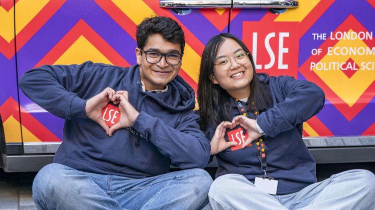 ESEcompleteuniguidestudents-at-lse747x420