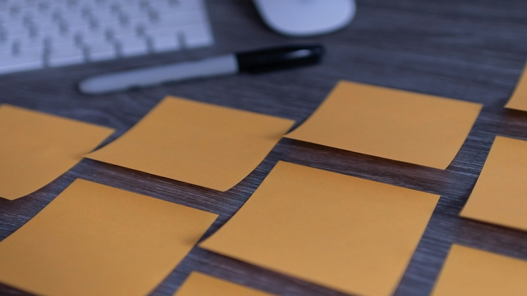 Post-it-notes-grouped-747px-420px