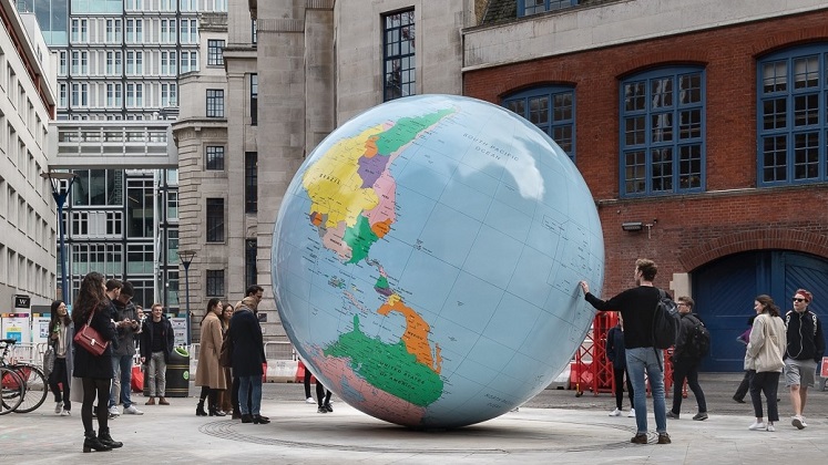 16x9-LSE-Globe